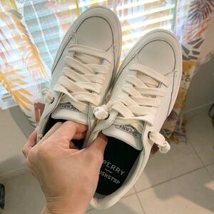 Sperry Sneakers